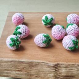 10 Pink Crochet Strawberries Kids Play Food, Kitchen Decor - thumbnail 2