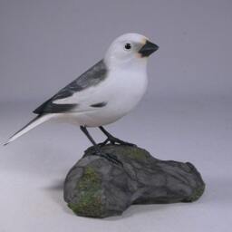 Snow Bunting Hand Carved & Painted Wooden Bird - thumbnail 2