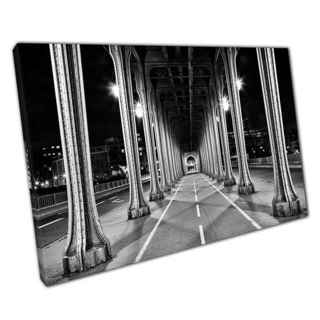 Noir Et Blanc Bir-Hakeim Bridge Paris Night Scene Canvas Print - Industrial Home Office Wall Decor - image 1