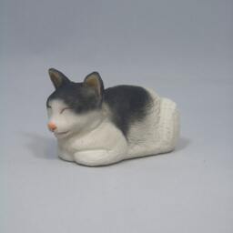 Crouching Cat No .1(Cat Figurine - thumbnail 2
