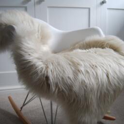 Oyster Sheepskin Rug, Luxurious New Zealand Throw, Chair Cover - thumbnail 3