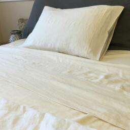 Linen Bed Sheets in Cream Linen, Bedding, Linen Luxury Bedding Set - thumbnail 2