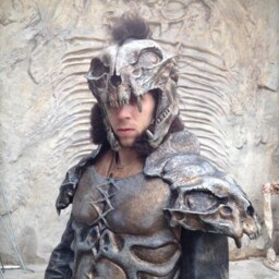 Kurgan Armor Set Fiberglass Skull Helmet, Pauldrons, Cosplay - thumbnail 3