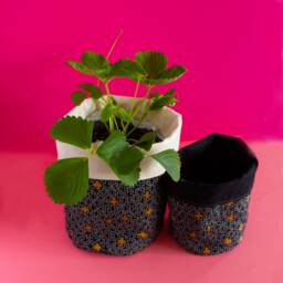 Fabric Plant Cover - Large Pink Cats Canvas Fabric Basket-Black & Pot - thumbnail 3