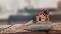 Miniature Ceramic House On Beach Stone Bird Clay Sculpture Decor