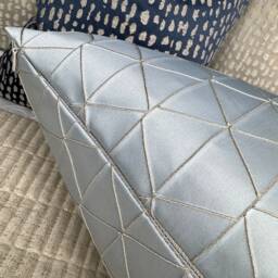 "Geometric Design Cushion Cover, Pillow Cover 12"" X 20" - thumbnail 3
