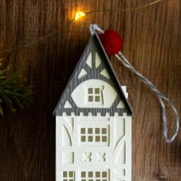 London Christmas Ornament, London Handmade Of Layered Artisan Paper - thumbnail 2