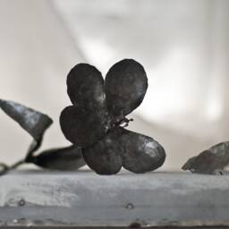 Metal Flower Sculpture, Tulip By The Steel Style Things, 6Th Iron Anniversary - thumbnail 4
