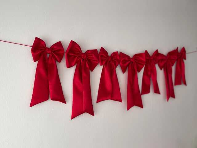 Decorative Bow Garland & Wall Decor For Nursery Room Cot Decoration Baby Shower - image 1