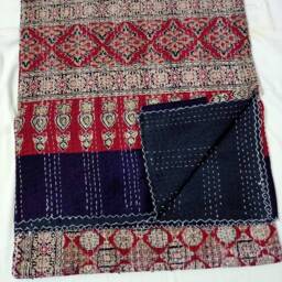 Ajarak Floral Print Beautiful Decorative Indian Handmade Kantha Quilt Bedspread, Coverlet Size Queen - thumbnail 4
