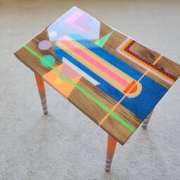 Hand-Painted Resin Side Table Colorful Pop Art, Retro Accent - thumbnail 2