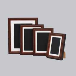 "Mahogany - Wooden Photo Frames. Traditional Style Frame. Optional Bevelled Mount. Standard Sizes. 6x4""/5x7"" 8x6"" 10x8"" 10x12" - thumbnail 3