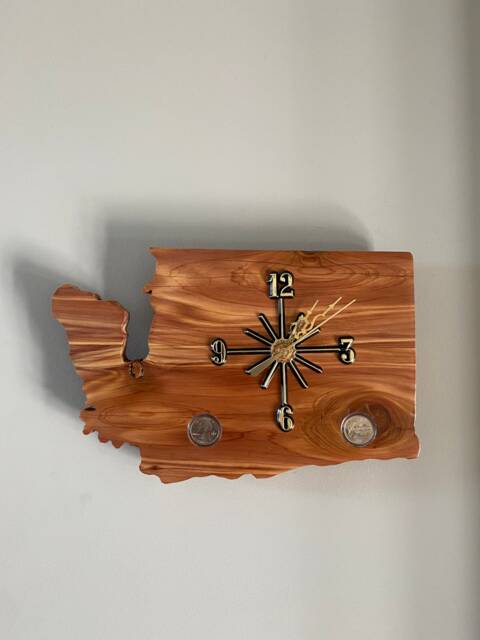 Washington Handmade State Quarter Clock With Inlaid Quarters. Fully Customizable - image 1