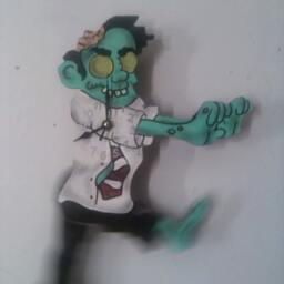 The Walking Dead Pendulum Clock - thumbnail 2