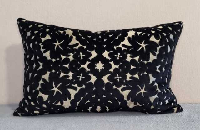 Christian Lacroix For Designers Guild Paseo Doble Jais Fabric Velvet Cushion Cover 35x55 cm - image 1