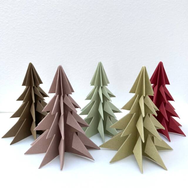 Set Of 5 Hand-Folded Paper Christmas Trees - Vegan-Approved, Approx. 8 cm Tall, For Your Decorations - image 1