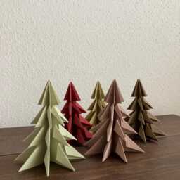 Set Of 5 Hand-Folded Paper Christmas Trees - Vegan-Approved, Approx. 8 cm Tall, For Your Decorations - thumbnail 3