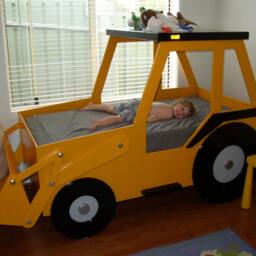 Front End Loader - Twin Or Crib Size Bed Woodworking Plan - thumbnail 3