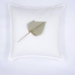 Flanged Washed Linen Pillow Cases in Off White/Linen Cushion Covers With Hidden Zipper/French Seam Decorative - thumbnail 4