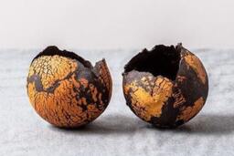 Set Of 2 Medium Orange & Black Ceramic Egg-Shape Planters - thumbnail 3
