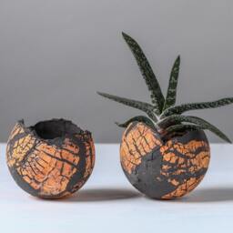 Set Of 2 Medium Orange & Black Ceramic Egg-Shape Planters - thumbnail 2