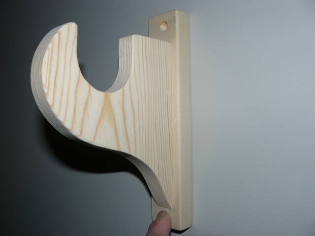 Basic Bracket Holder - image 1