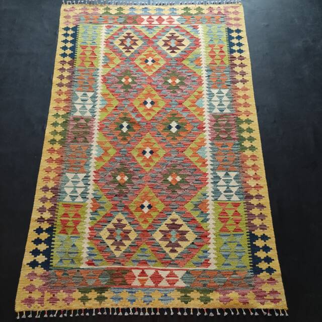 Kilim Rug Classic, Handmade Artisan Afghan Turkish Aztec Geometric Wool 198x128 cm - image 1