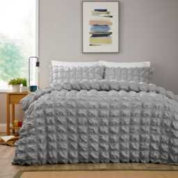 Soho Duvet Cover With Pillowcases Set - Quilted Design Soft Microfibre Bedding Easy Care Bed Linen - thumbnail 2