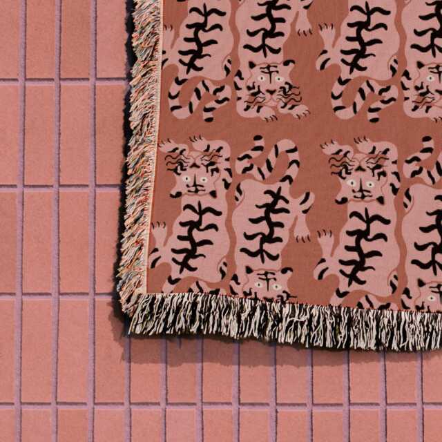 Pink Groovy Tiger Pattern Woven Cotton Throw Blankets - image 1