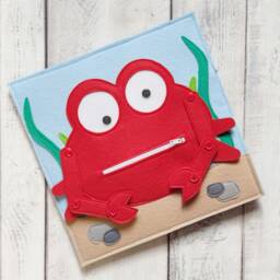 Montessori Busy Book Page Felt Crab Activity Toy - thumbnail 3