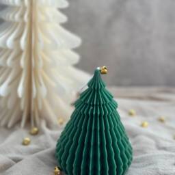 Soy Wax Christmas Tree Candle Hand-Poured Festive Decor - thumbnail 3