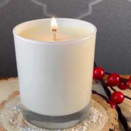 40Th Birthday Candle For Her, Turning 40 Gift For Mum, Soy Wax, Highly Scented & Long Lasting - thumbnail 3