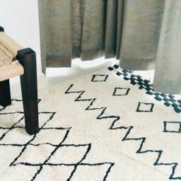 Moroccan Design Rug Ivory Black Boho Tufted - 4x6 Feet - thumbnail 3