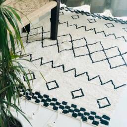 Moroccan Design Rug Ivory Black Boho Tufted - 4x6 Feet - thumbnail 2