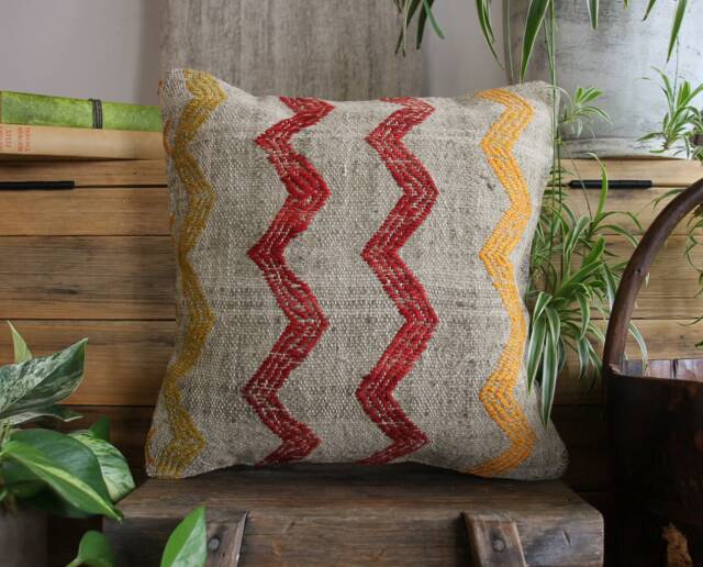 40cm - 16Inch Handwoven Kilim Pillow Cover - Orange Red Yellow Motifs On Grey Background 1 - image 1
