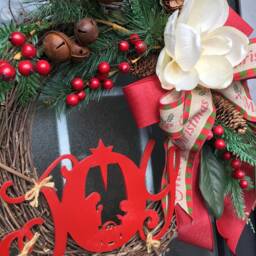 Farmhouse Christmas Wreath Deluxe Magnolia Wreath With Joy Word Sign, Front Door Decor, Holiday - thumbnail 3