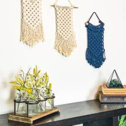 Small Macrame Wall Hanging - thumbnail 2