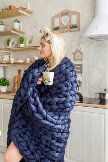 Evoknit Chunky Blanket Throw, Arm Knit Giant Knit Bedding, Home Decor, Christmas Gift, Gift For Her - image 1