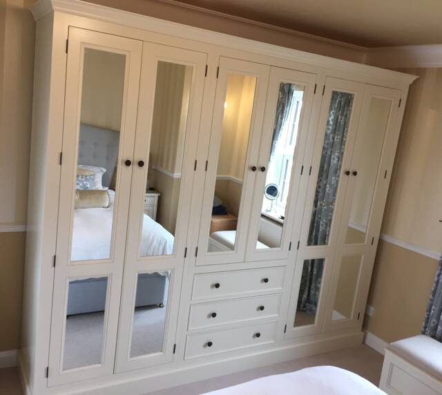 Wardrobe - 6 Door 3 Drawer Mirrored Panel Style Combination Wardrobe - image 1