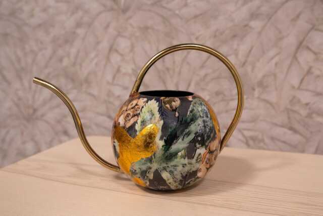 Lammie Watering Can, Berry Blue, H30cm, Designer Item, Rare Finds, Gift For Loved Ones - image 1