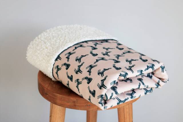 Baby Blanket Crib Soft Made Of 100% Cotton Rabbit Hare Girl Baby Shower Gift Romarin - image 1