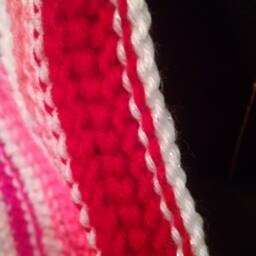 Large Crocheted Throw Blanket Sweetheart - thumbnail 4