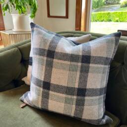 "Black & Green Plaid Wool Pillow Cover Exposed Zipper-Leather Pull 20"" 22""24" - thumbnail 4