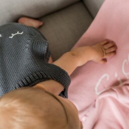 Personalized Organic Cotton Knit Baby Blanket Tiny Stars Newborn Gift - thumbnail 3