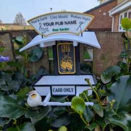 Celtic Garden Bird Feeding Station - Glasgow Decor & Wild Food Feeder Fly The Flag in Paradise Novelty Gift For Bhoys Fans - thumbnail 4