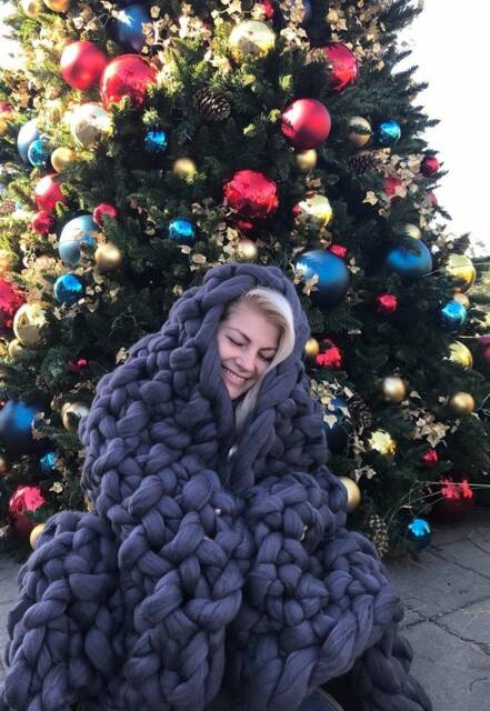 Super Soft Chunky Blanket, Christmas Knit Arm Knitted Throw Blanket Couch, Ideas For Gift - image 1