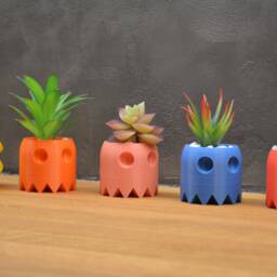 Pac-Man Pots For Succulents Or Cacti - 3D Printed - thumbnail 3