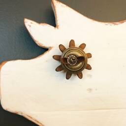 Industrial Farmhouse White Wood Pig Wall Decor - thumbnail 3
