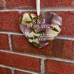 Flower Preservation Heart Wall Hanging/Personalised Wedding Keepsake Resin Bouquet - thumbnail 3