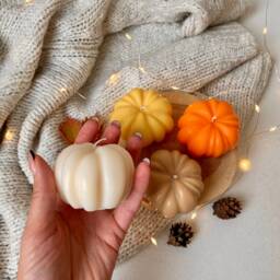 Pumpkin Candle Set, Autumn Candle, Spice Halloween Shaped - thumbnail 3